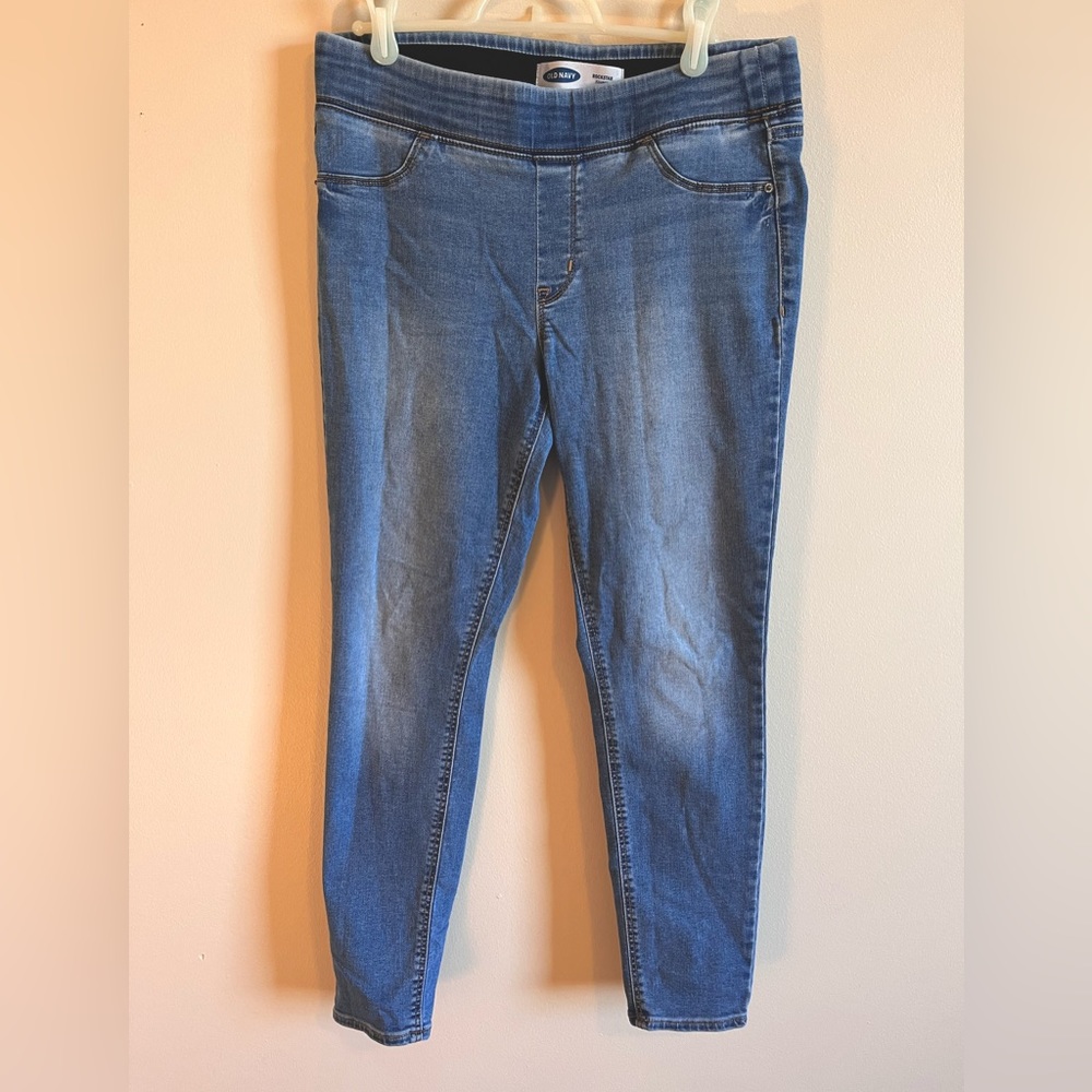 Old Navy Rockstar Pull On Jeans